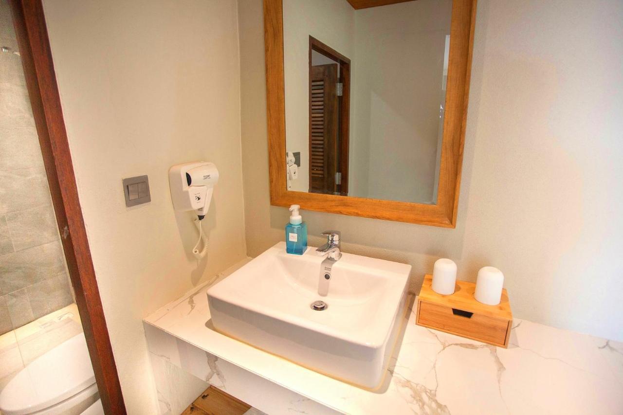 Celosia Chiang Mai Hotel Экстерьер фото